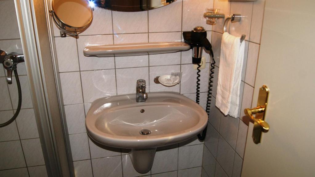 Hotel Deutsches Haus 블롬베르그 객실 사진