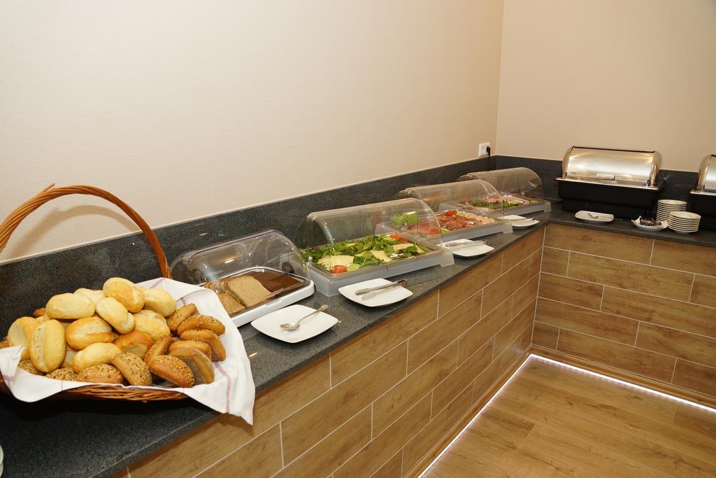 Hotel Deutsches Haus 블롬베르그 외부 사진