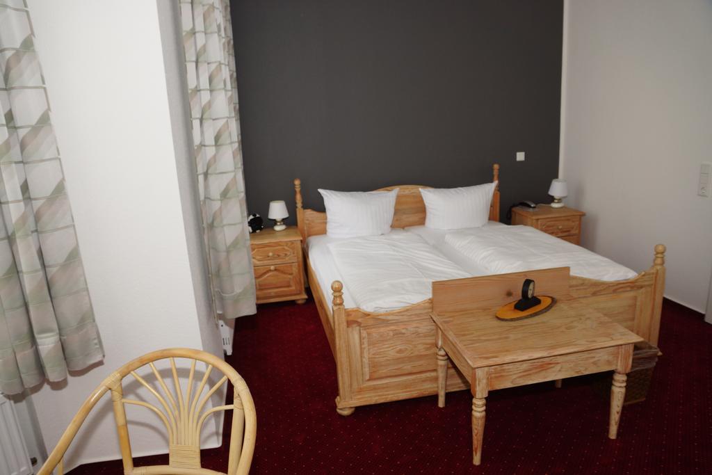 Hotel Deutsches Haus 블롬베르그 외부 사진