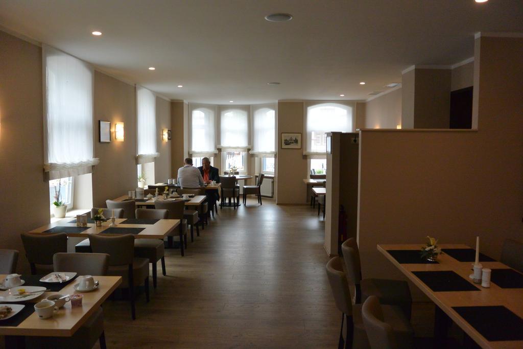 Hotel Deutsches Haus 블롬베르그 외부 사진