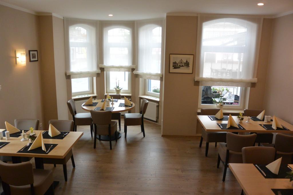 Hotel Deutsches Haus 블롬베르그 외부 사진