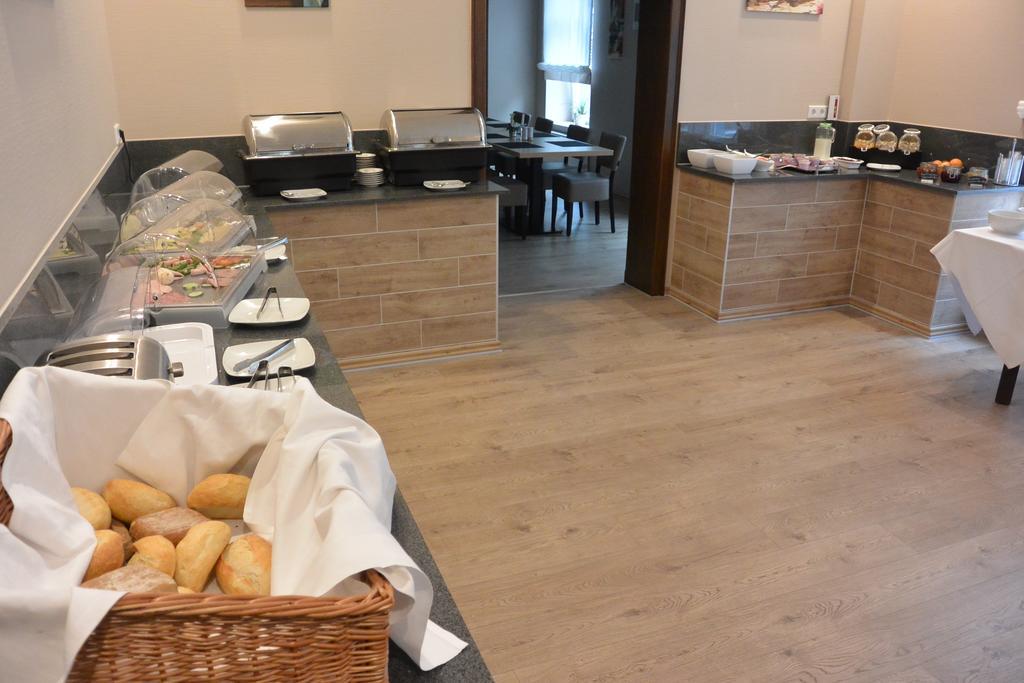 Hotel Deutsches Haus 블롬베르그 외부 사진