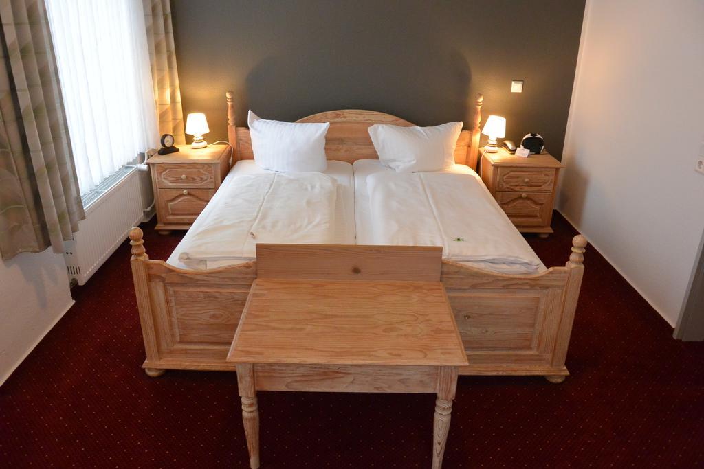 Hotel Deutsches Haus 블롬베르그 외부 사진